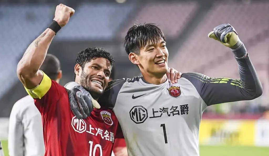  胡尔卡奇挽救破发点，长盘较量笑到最后