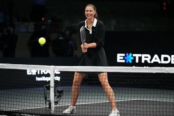  女子网坛新生代崛起，高芙与萨巴伦卡会师半决赛  